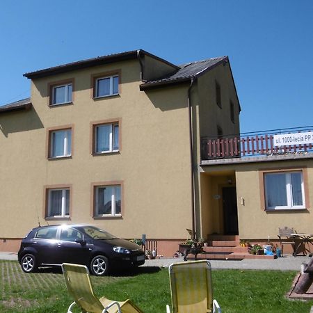 Pokoje Goscinne Monika 1000 Lecia Panstwa Polskiego 3 Władysławowo Exteriör bild